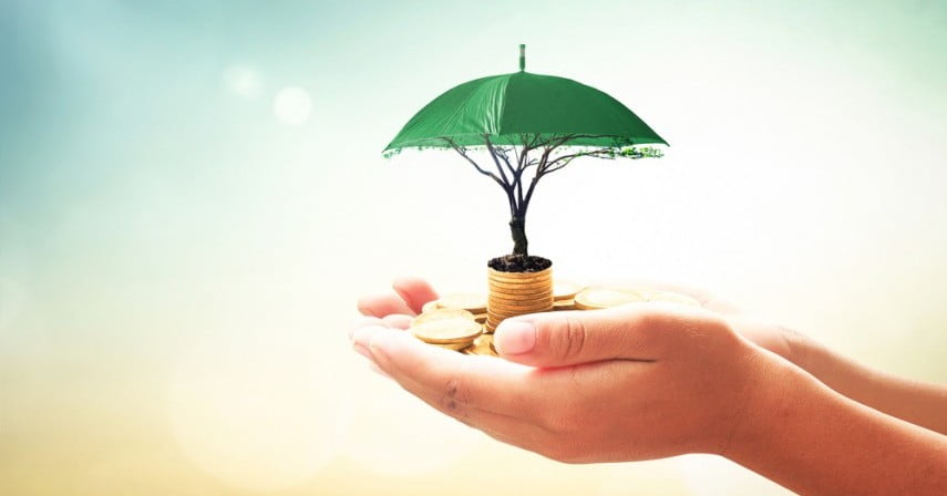 The easiest way of making an investment is to hold things simple. Here's why 2